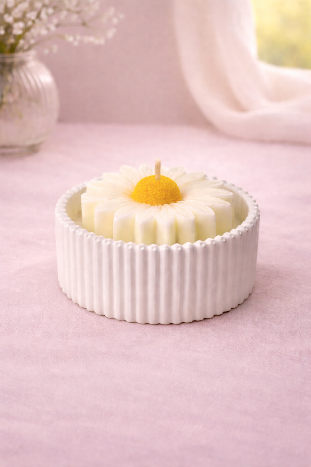 Daisy Candle