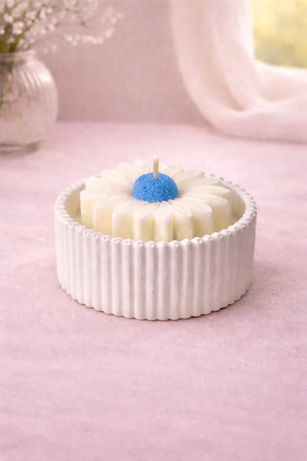 Daisy Candle